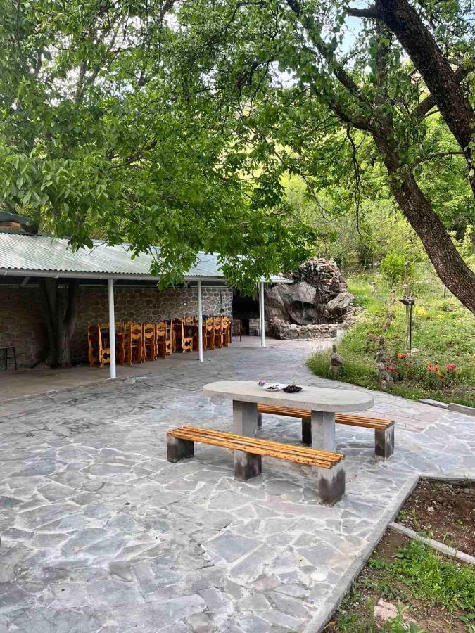 Hotel Halidzor Bagian luar foto