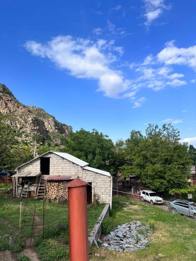 Hotel Halidzor Bagian luar foto